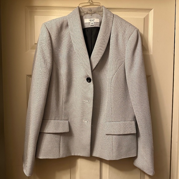 Le Suit Women's Textured Black & White Blazer, Work Wear, Size 16, One Flaw - Picture 1 of 3